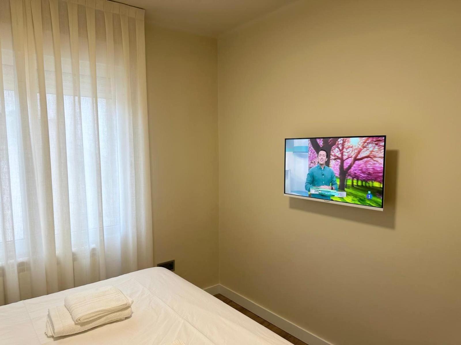 Suite Playa Gijon Centro Ii, A Estrenar, 6 Huespedes Vut-5248-As Bagian luar foto